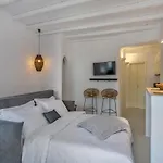 Mykonian Mews Luxury