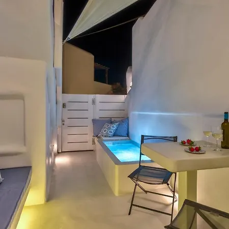 Mykonian Mews Luxury *
