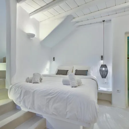 Mykonian Mews Luxury Villa