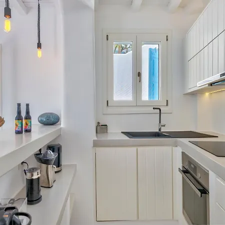 Mykonian Mews Luxury * 普沙罗